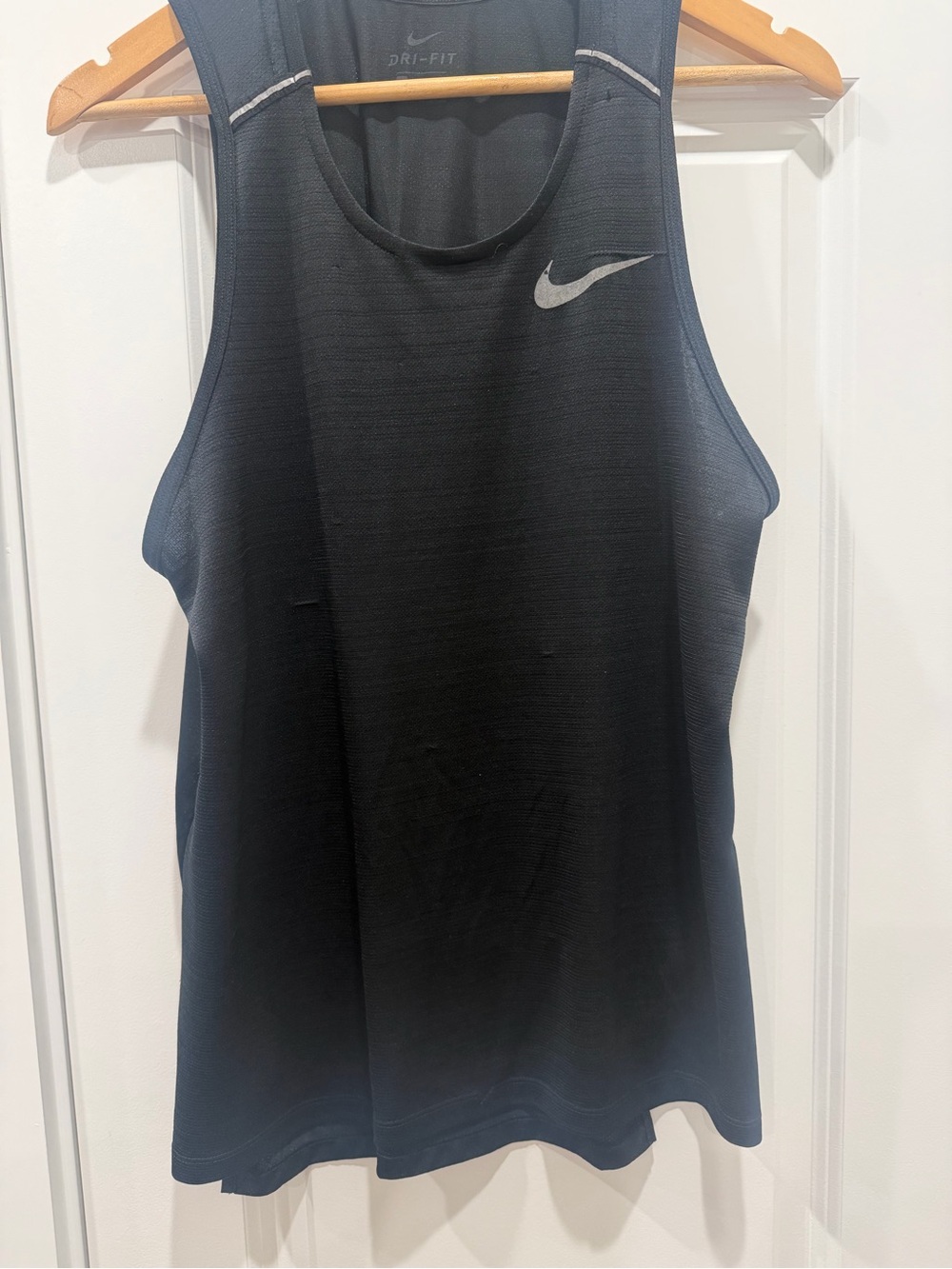 Nike Men’s Black Dri-FIT Sleeveless Swim Rash Guard